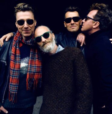 Travis comparte el video 