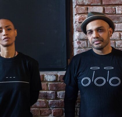 Conoce a Turning Jewels Into Water