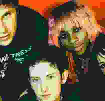 PREMIERE: TVOD estrena el video de “Uniform”