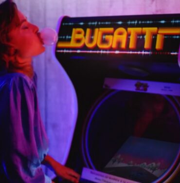 Tiga estrena video para 