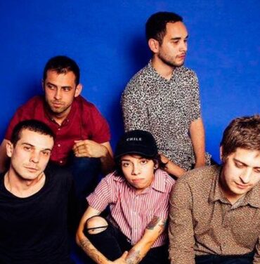 Vaya Futuro estrena video