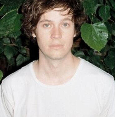 Escucha el nuevo tema de Washed Out