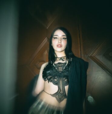 xHEIDIx desata emociones con “XX”