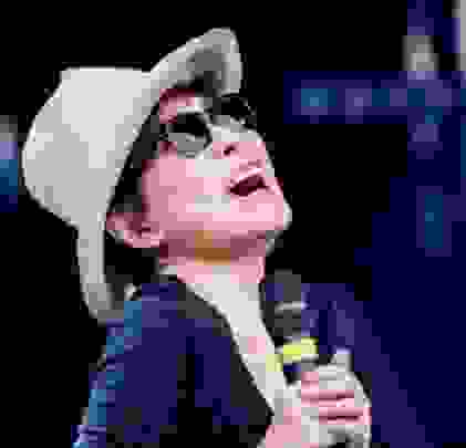 Yoko Ono celebra su cumpleaños con música